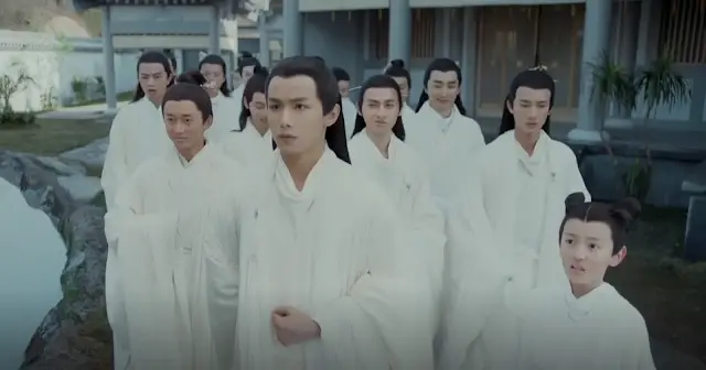 First Impressions: Untouchable Lovers