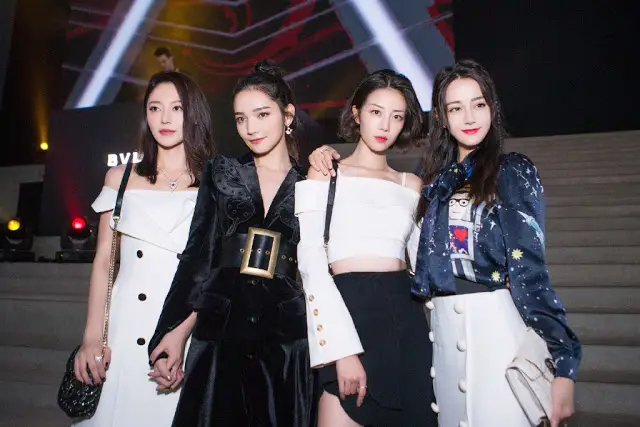 The ladies of Yang Mi Studio - DramaPanda