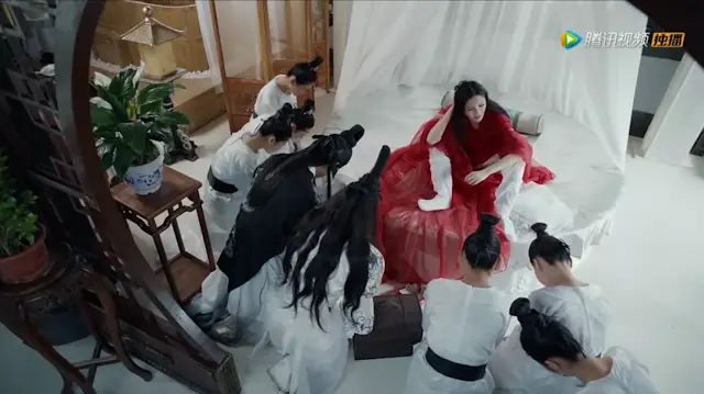 Crazy Queen episode 1 recap