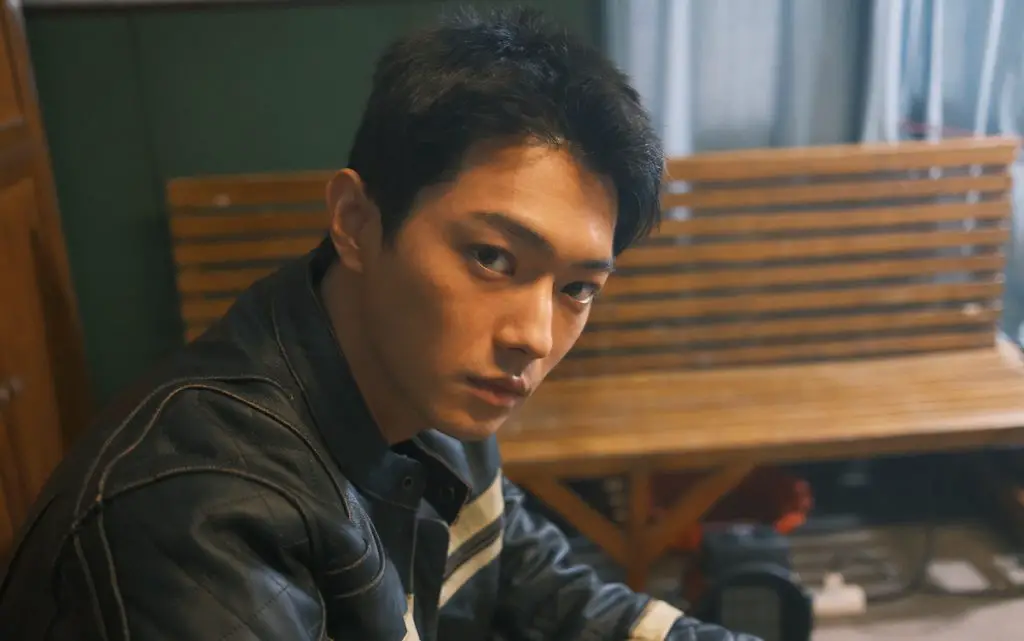 Xu Kai Takes on Another Suspense Series, This Time Joined by Ding Yongdai and Deng Enxiv