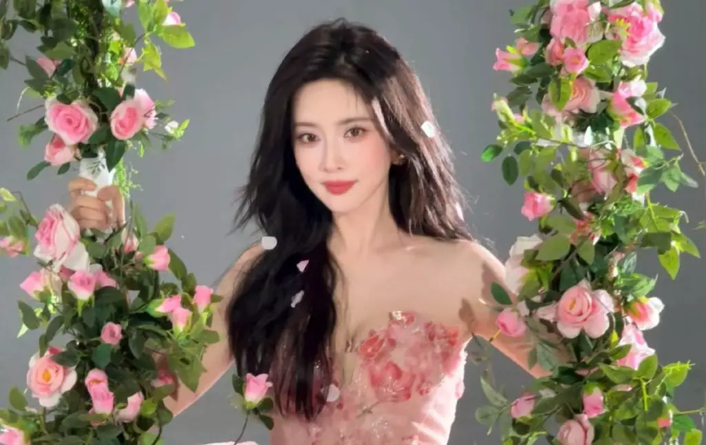 Too Pretty to Act? Meng Ziyi Says She was Rejected For A Role For Her Appearance