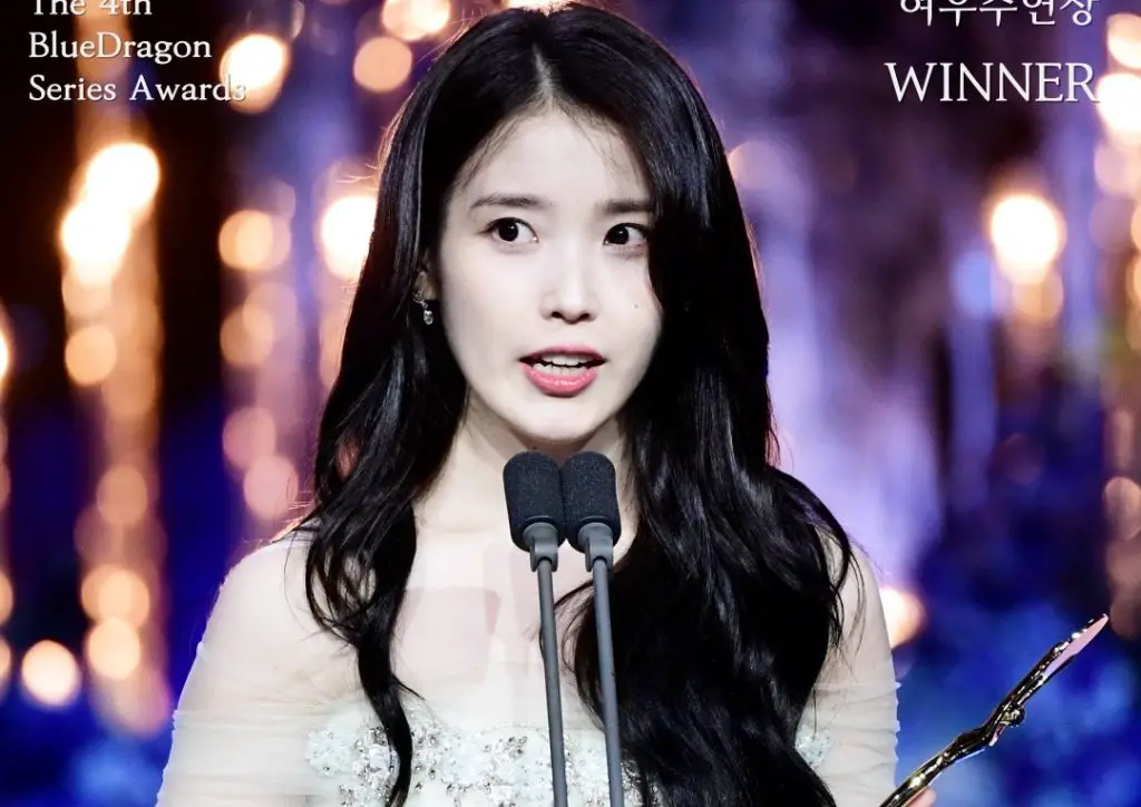 IU Wins Best Actress as When Life Gives You Tangerines Takes Top Honors at 2025 Blue Dragon Series Awards