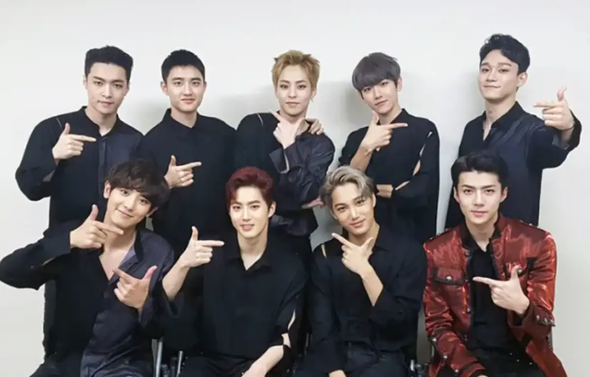 EXO Fanmeet Welcomes Lay’s Return But Misses 3 Members