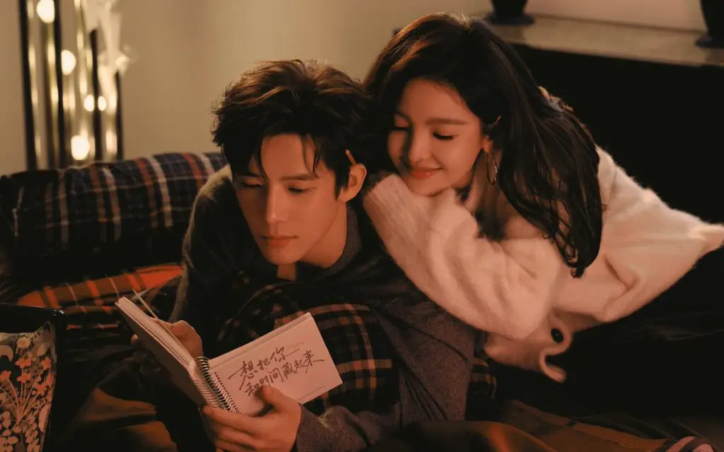 "I Live in Your Time" Stars Zhang Ruonan and Wang Anyu in a "Lovers Reunited" Modern Romance