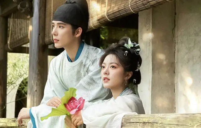 A Journey to Glow Begins Filming with Wang Anyu and Zhao Jinmai After Casting Shakeup